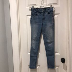 AEO hi rise jeggings SZ 0 short